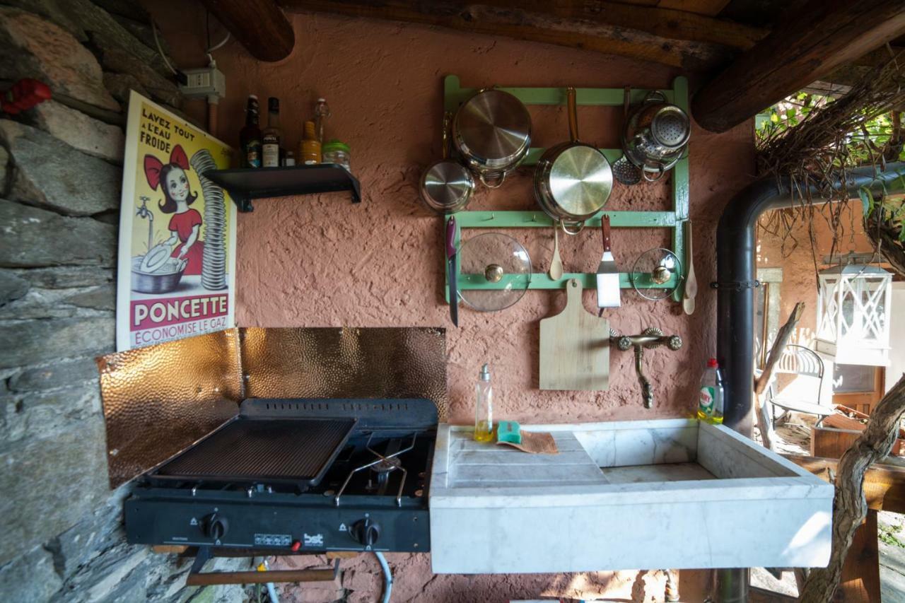 La Vecchia Casa Rosa Leilighet Cannero Riviera Eksteriør bilde